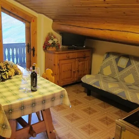 Hotel apartamentowy Del Sole Per Gruppi 3*